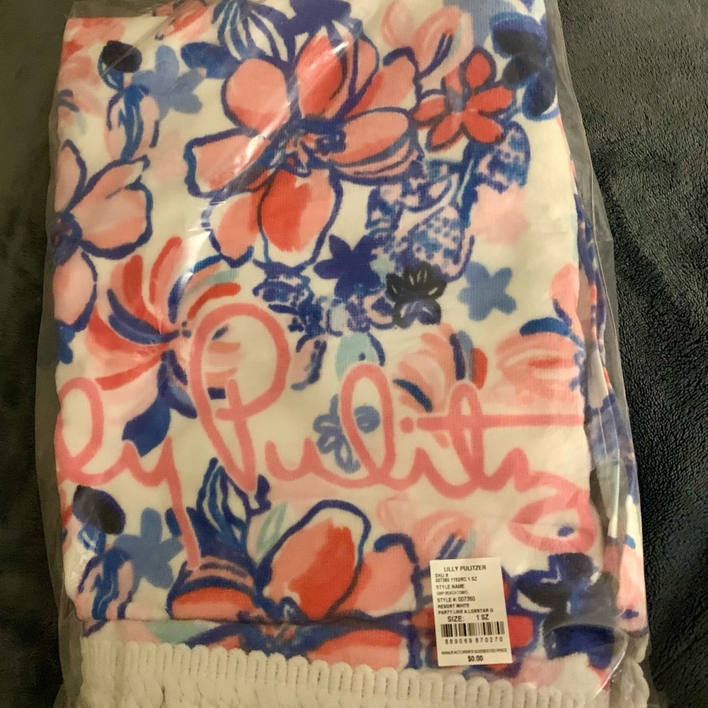 Lilly Pulitzer Beach Towel in Party Like A Lobster